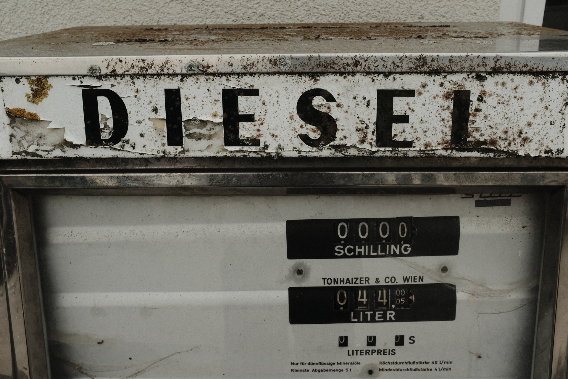 An old diesel pump with that displays the text diesel